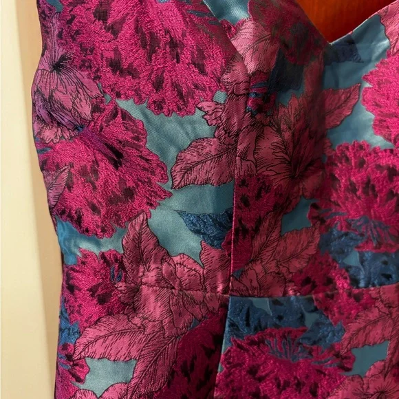 NWT Lulus Jaquard Floral Dress Size L - Picture 4 of 5